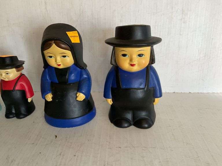Amish Banks, Amish Salt and Pepper Shakers