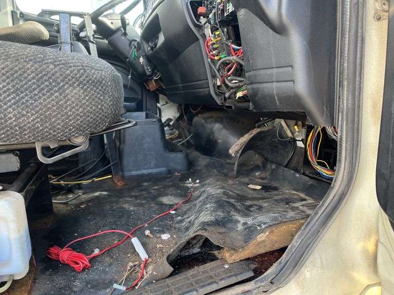 2010 Hino 338 Single Axle Dump Truck Vin# 5PVNV8JG2A4S50142