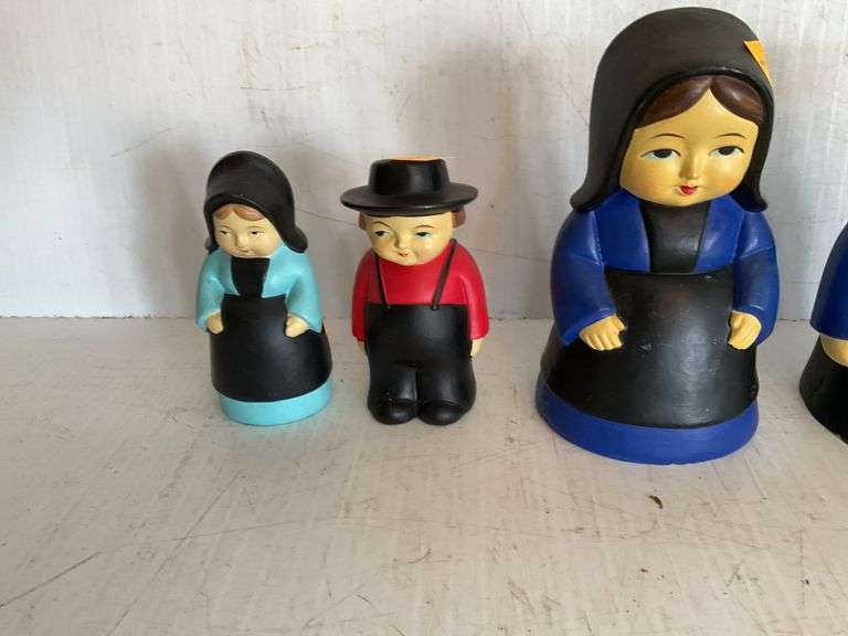 Amish Banks, Amish Salt and Pepper Shakers