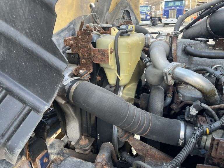 2010 Hino 338 Single Axle Dump Truck Vin# 5PVNV8JG2A4S50142