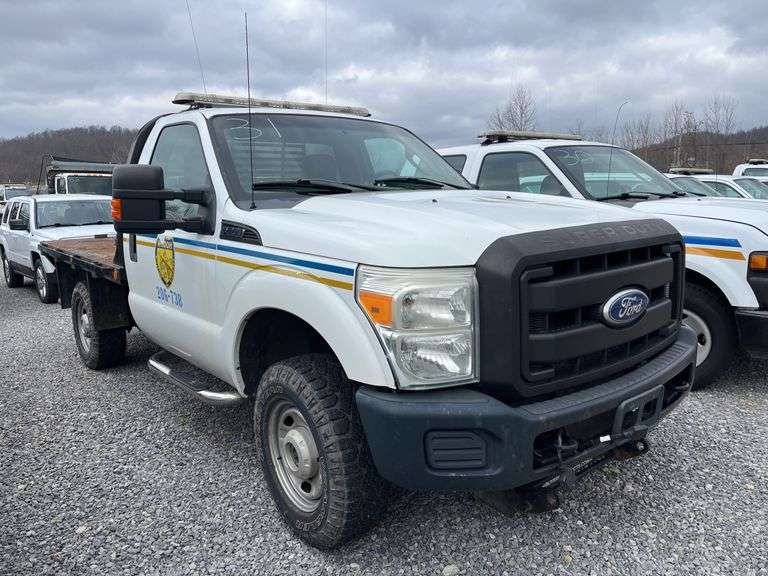 2011 Ford F350 Pickup 4x4 Vin# 1FTRF3B67BEA42437