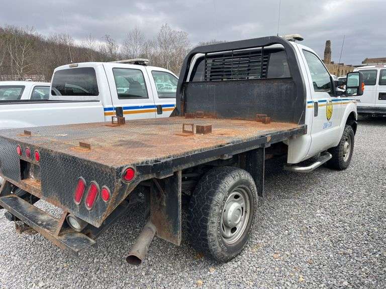 2011 Ford F350 Pickup 4x4 Vin# 1FTRF3B67BEA42437