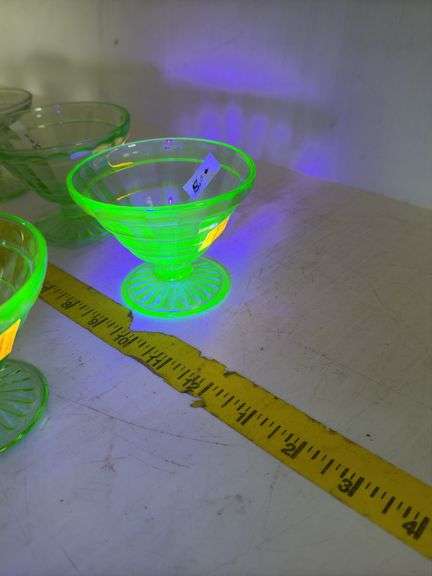 (8) Vintage Uranium Glass Dessert Cups