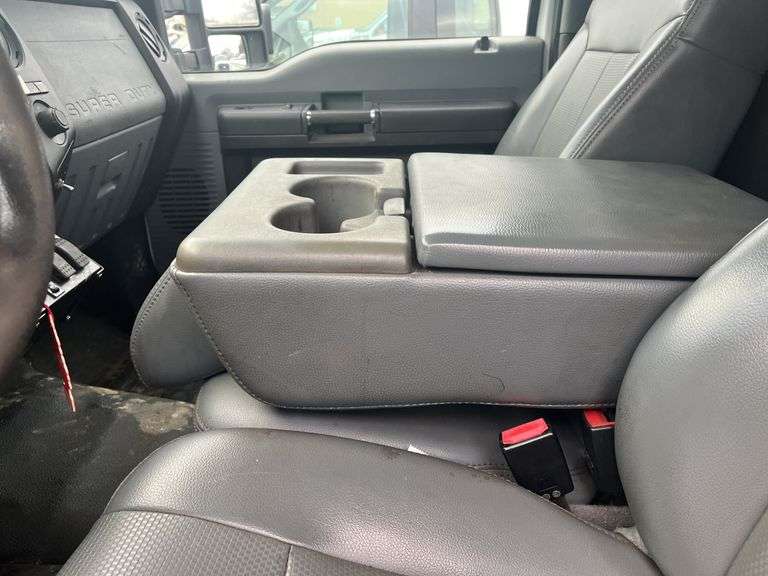 2011 Ford F350 Pickup 4x4 Vin# 1FTRF3B67BEA42437