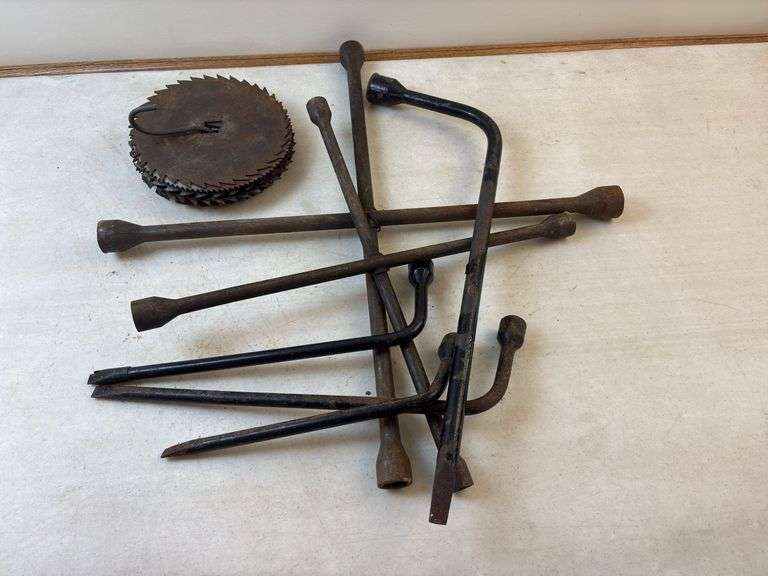 Tire nut tools / saw blades