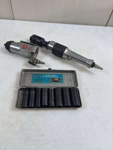 3/8” Ingersoll-Rand Air Wrench / 3/8” Dr air impact wrench & sockets