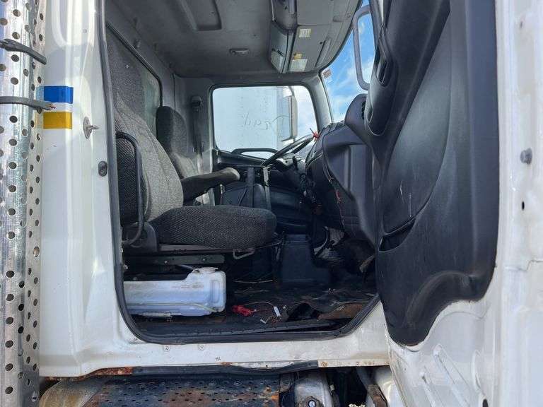 2010 Hino 338 Single Axle Dump Truck Vin# 5PVNV8JG2A4S50142