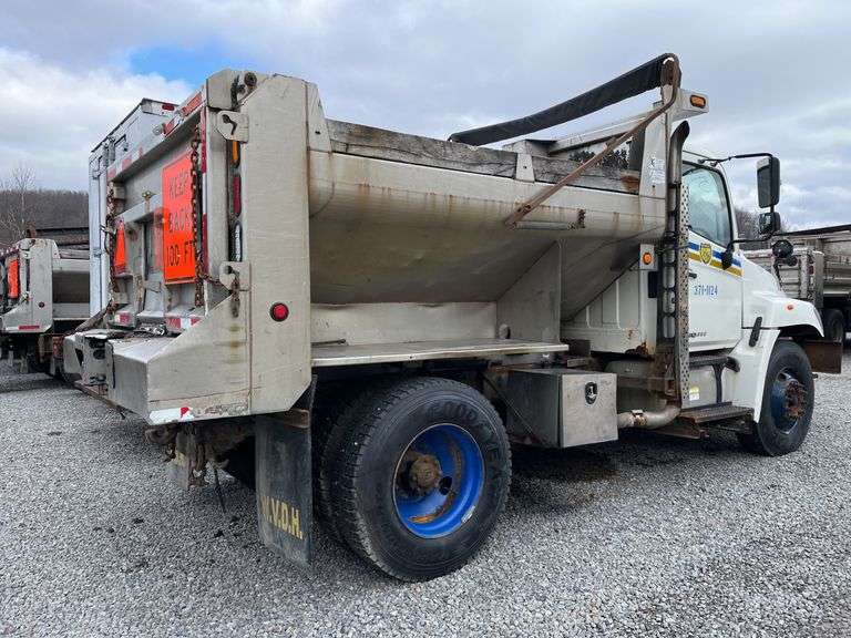 2010 Hino 338 Single Axle Dump Truck Vin# 5PVNV8JG2A4S50142
