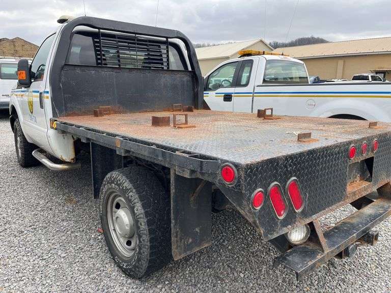 2011 Ford F350 Pickup 4x4 Vin# 1FTRF3B67BEA42437
