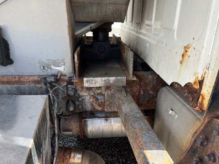 2010 Hino 338 Single Axle Dump Truck Vin# 5PVNV8JG2A4S50142