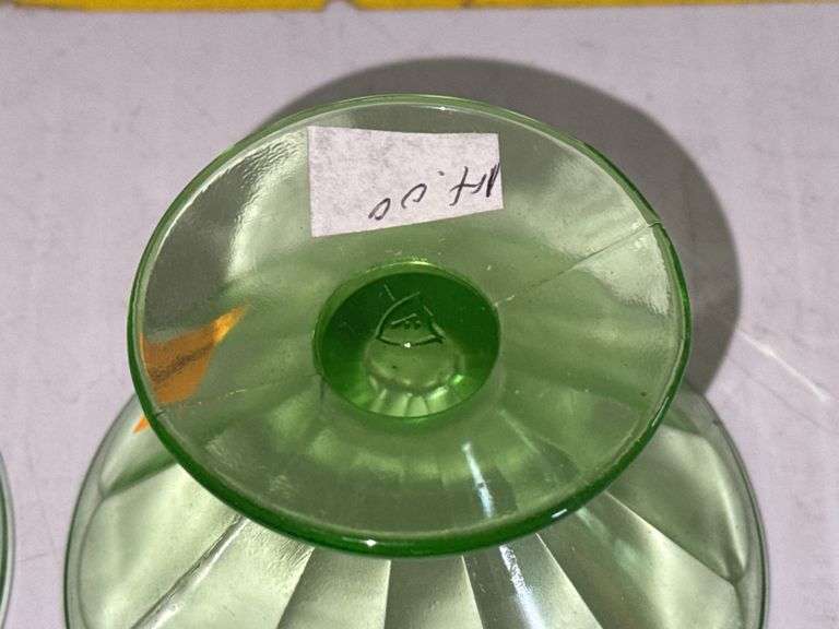 (8) Vintage Uranium Glass Dessert Cups