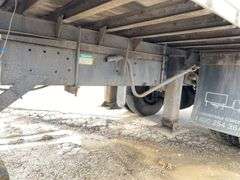1999 Freightliner FL70 Business Class Box Truck