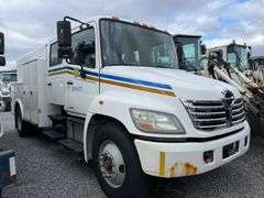 2009 Hino 268 Crew Cab Closed Top Bed Vin# 5PVNE8JMX94S10246