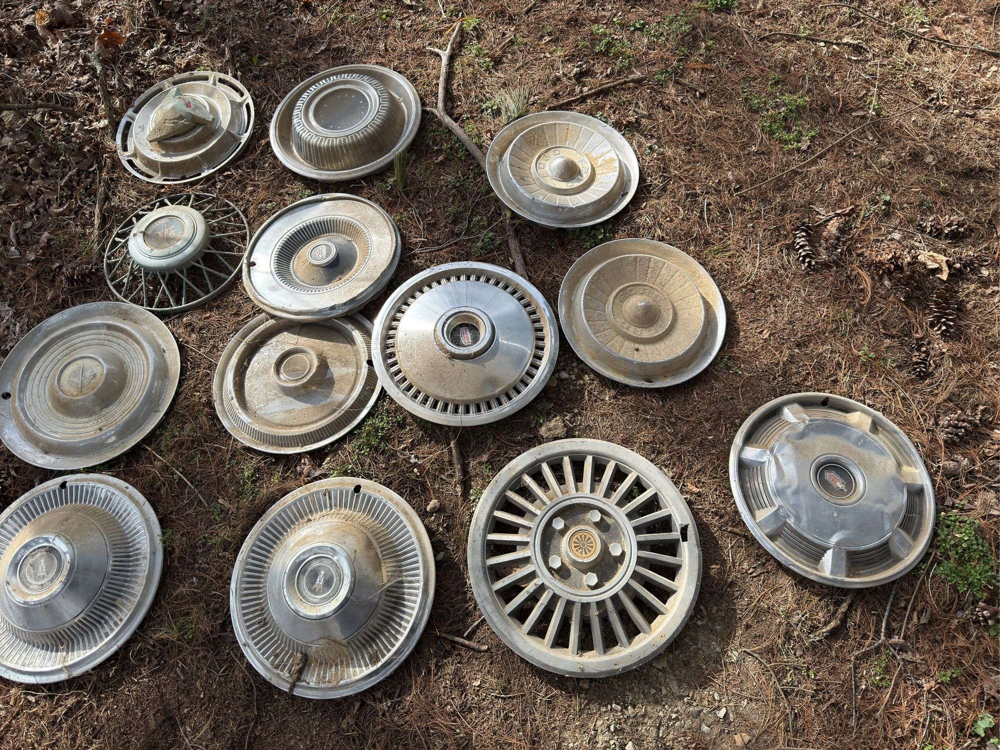 Assorted Hub Caps