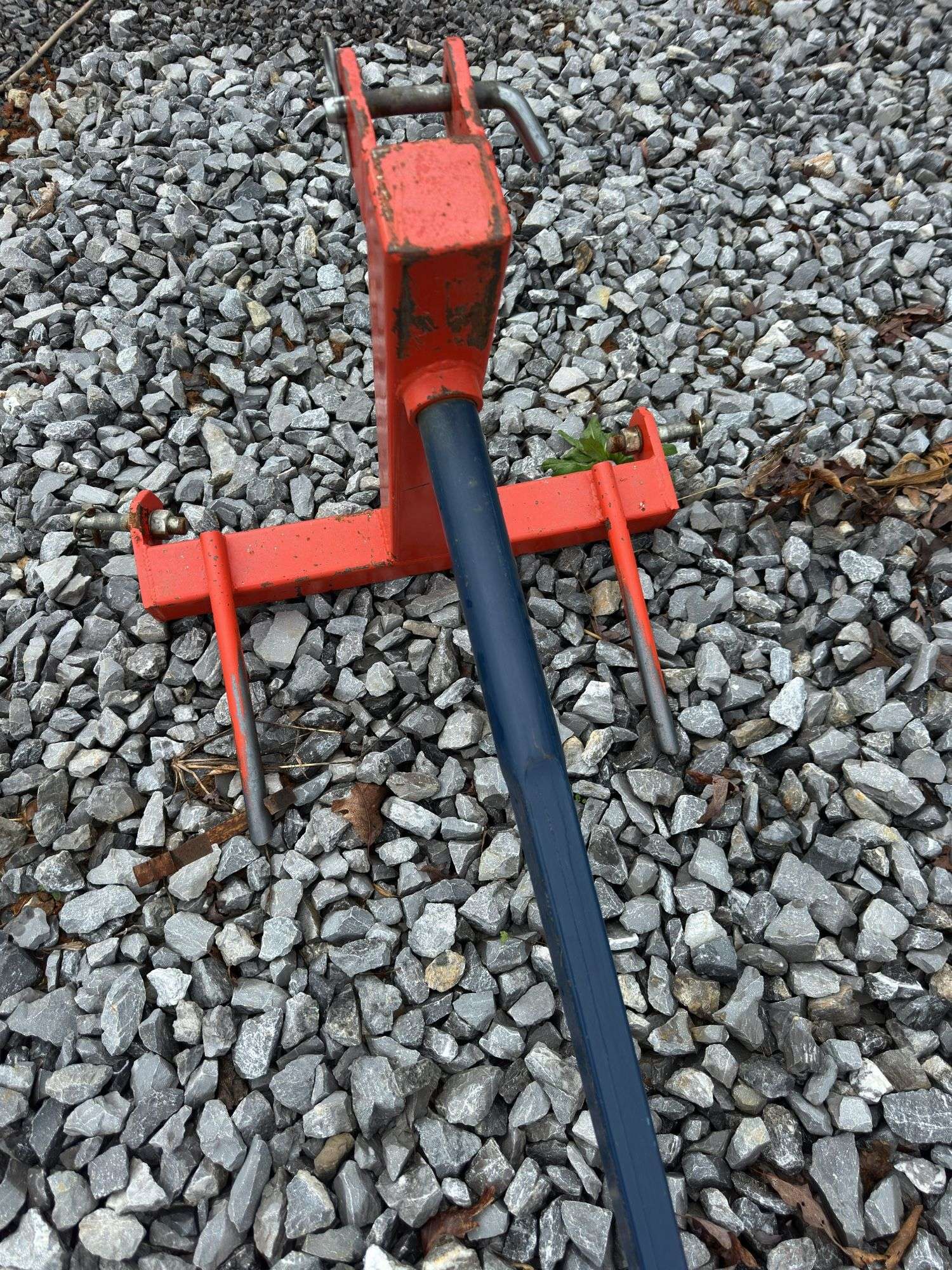 3 point bale spear