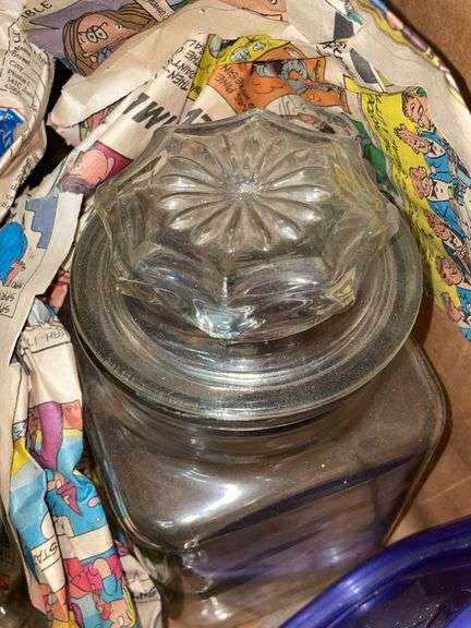 VINTAGE CANDY JARS (4)