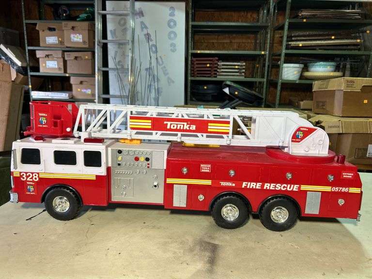 Tonka fire rescue truck - 30 in. Long