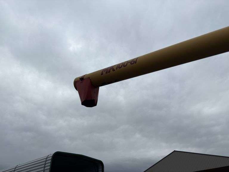 Westfield 1061 Grain Swim away Auger 10” auger 60 ft. Boom