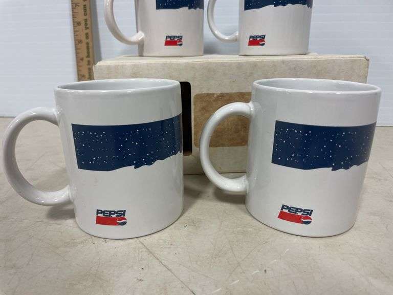Pepsi Christmas Mug