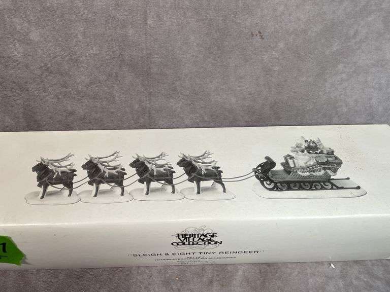 DEPT 56 CHRISTMAS VILLAGE ACCESSORIES