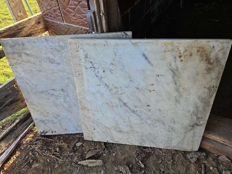 2 pcs of solid marble