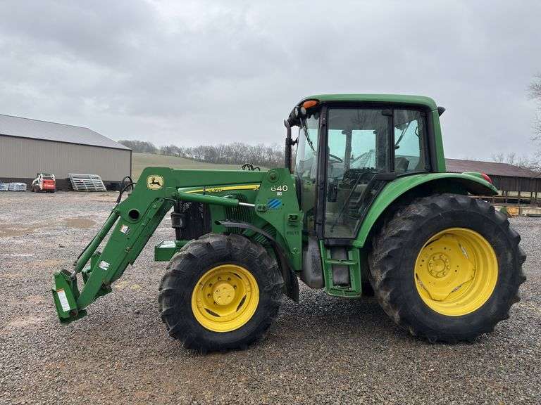John Deere 6420 Tractor w/ 640 Loader and bucket