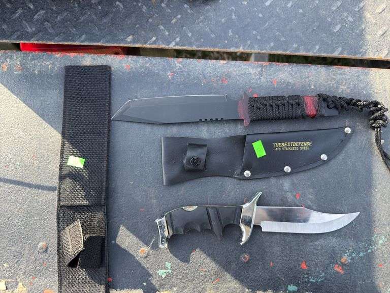 Two Knives steel blades