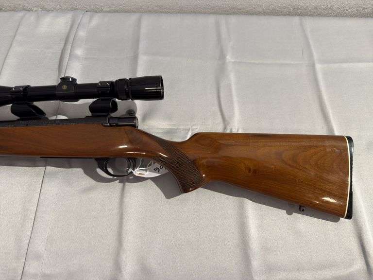 Smith & Wesson Model 1500 22-250 with Leopold Vari-X3 6.5x 20 Scope