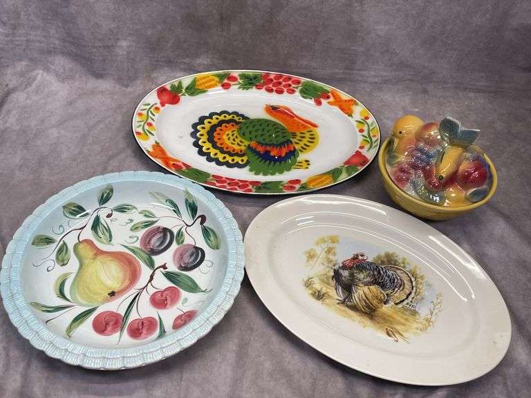 SHAWNEE POTTERY & SERVING PLATTERS