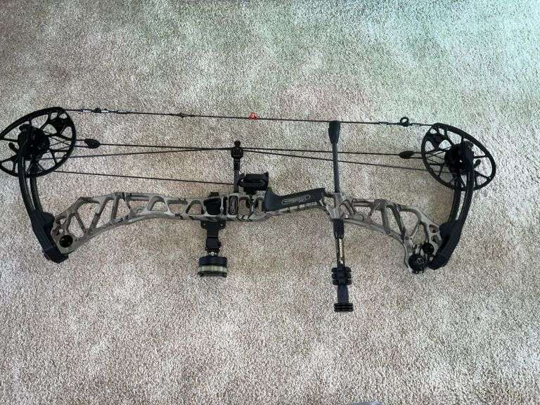 Mathews Rk Modules Traverse Matthews Traverse bow loaded - Kaufman Realty & Auctions