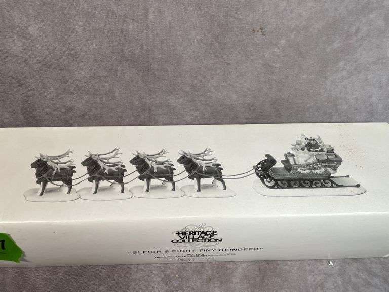 DEPT 56 CHRISTMAS VILLAGE ACCESSORIES