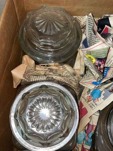 VINTAGE CANDY JARS (4)