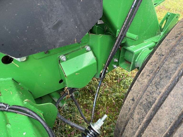 John Deere 450M Megawide HC2 Silage Baler bale count 7247