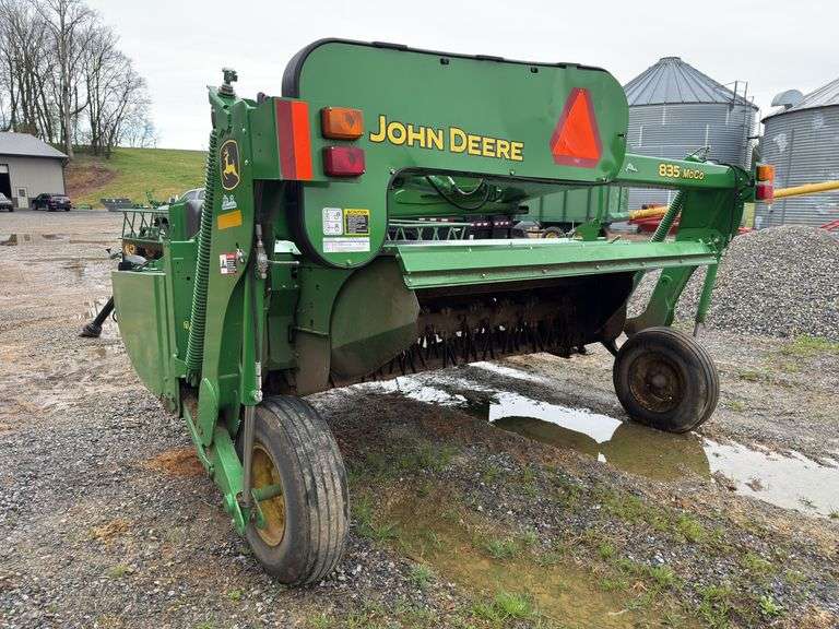 John Deere 835 Disc Mower Conditioner