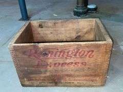 VINTAGE REMINGTON EXPRESS WOODEN CRATE