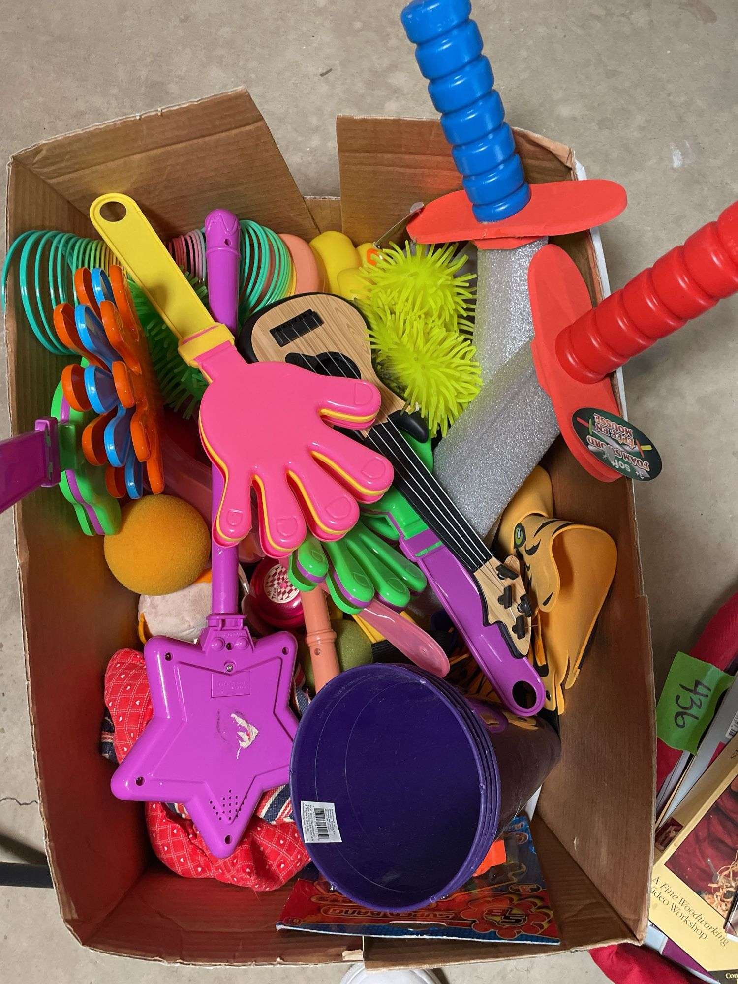 CHILDREN'S TOYS