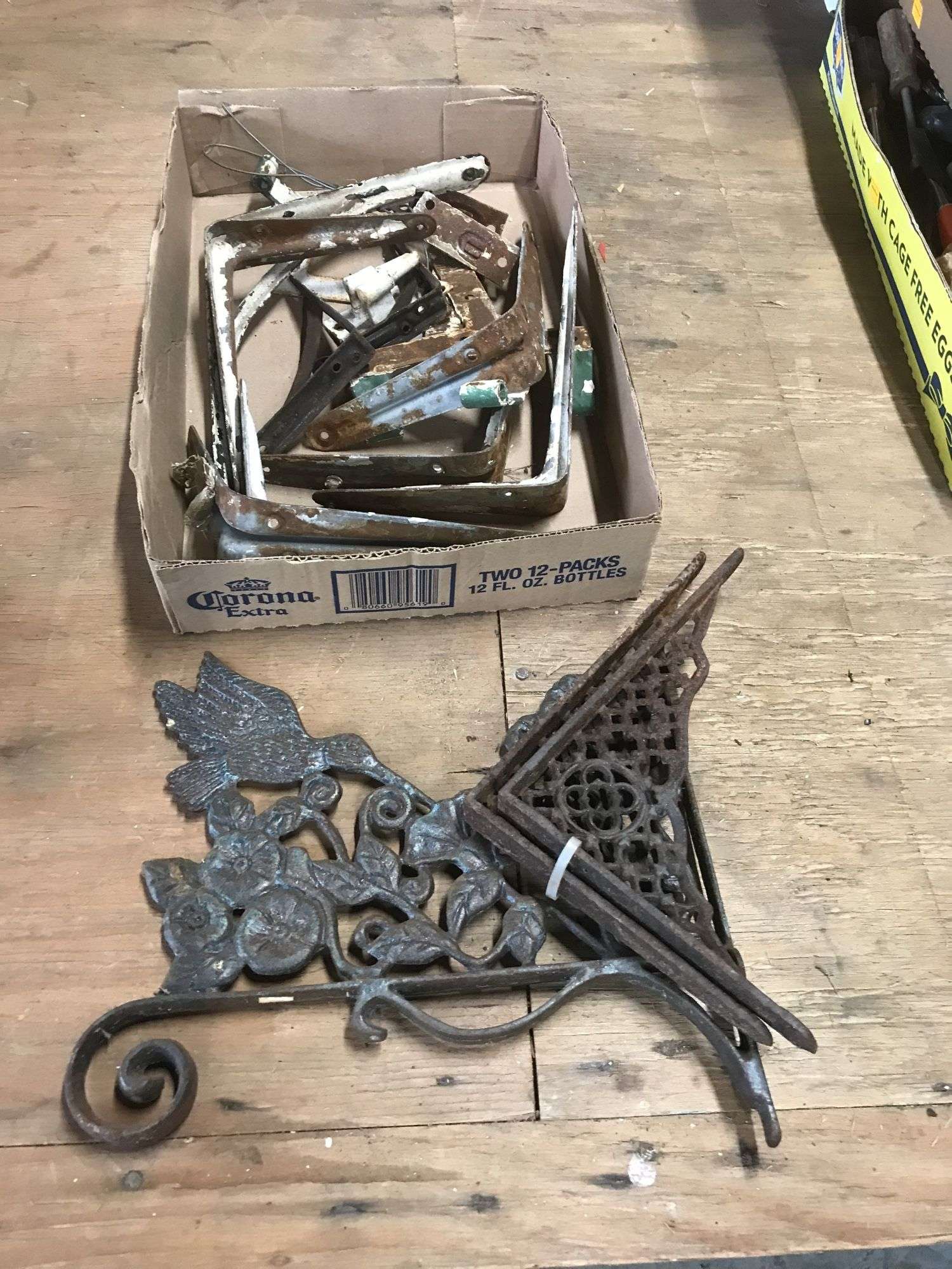 Shelving brackets, hummingbird bracket, cast-iron bookshelf brackets ...