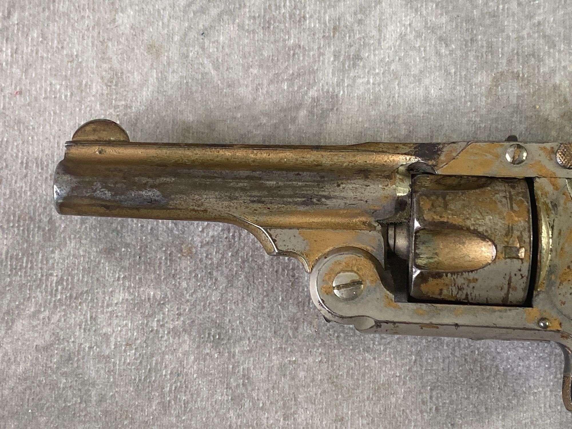 Smith & Wesson 32 Cal Ser# 19864 - Kaufman Realty & Auctions