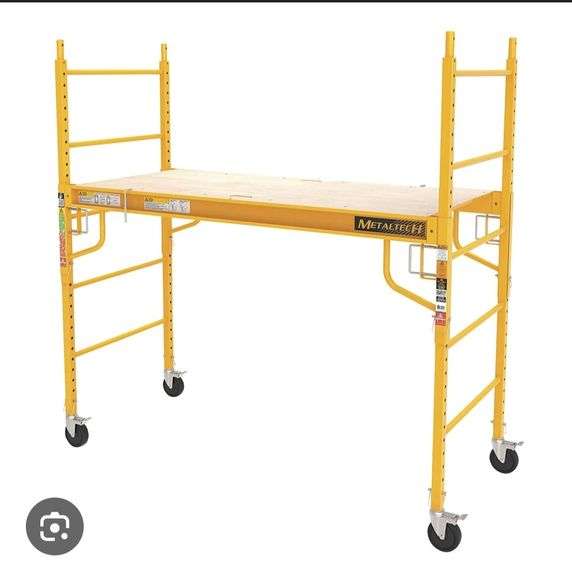 Metaltech Multi-Purpose 6ft. Baker-Style Scaffold, 1100-Lb. Capacity, Steel