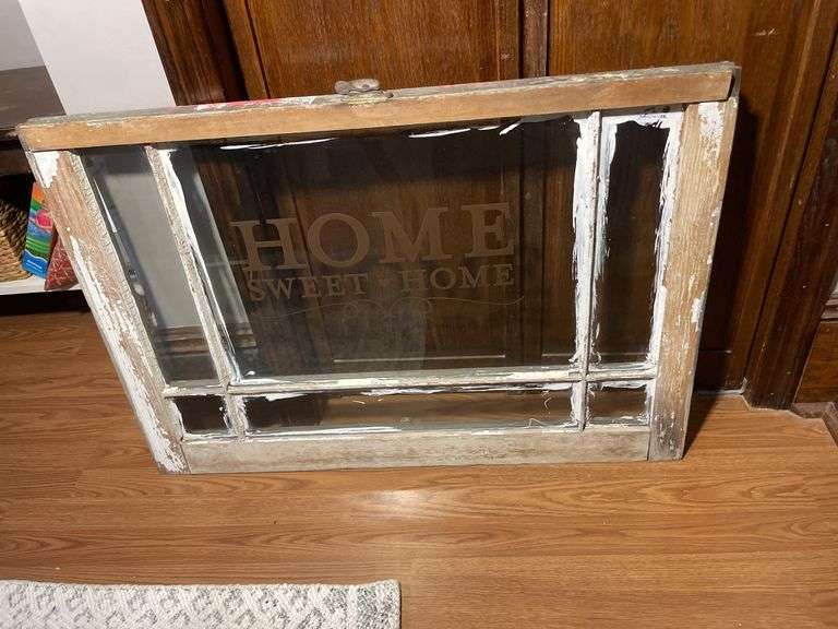 Home sweet home Old wooden window