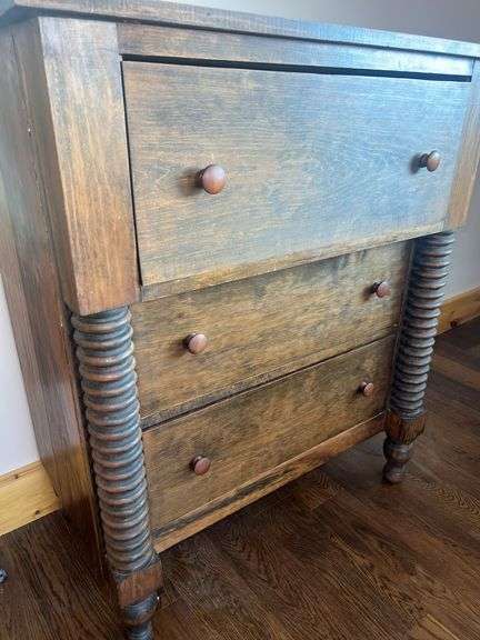 Antique Wooden Chest of Drawers