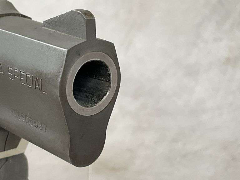 Taurus Ultra Lite 44 Special Serial #EX506637.