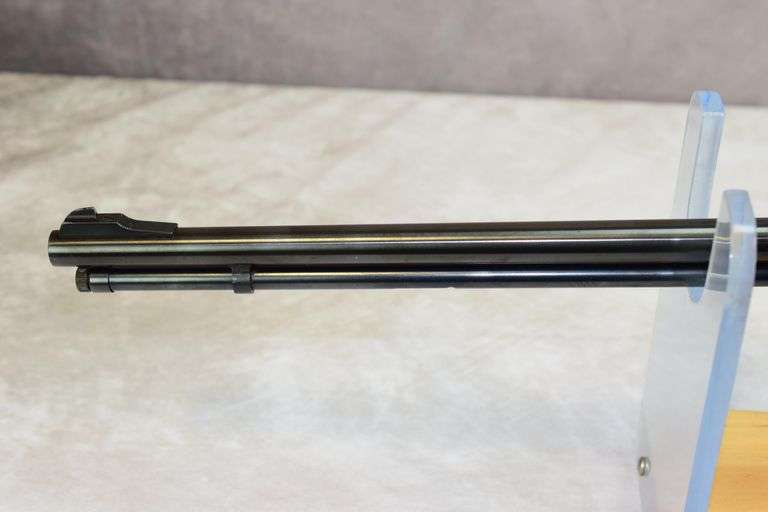 Glenfield  Mod 60  Cal .22 LR  Deerfield 3-9x Scope