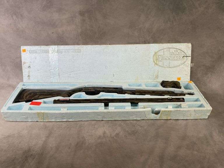 Mossberg Model 835 Pump Real-Tree Ultra Mag 12 GA Serial# UM 58267