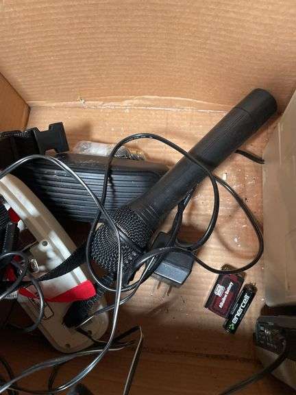 HEADSET MICROPHONE PORTABLE AMPLIFIER, CASSETTE PLAYER, AND MORE