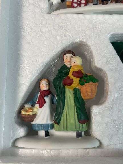 DEPT 56 CHRISTMAS VILLAGE ACCESSORIES