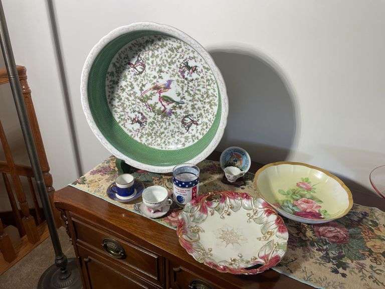 Large decorative bowl, other bowl, cups & saucers & man on the moon cup