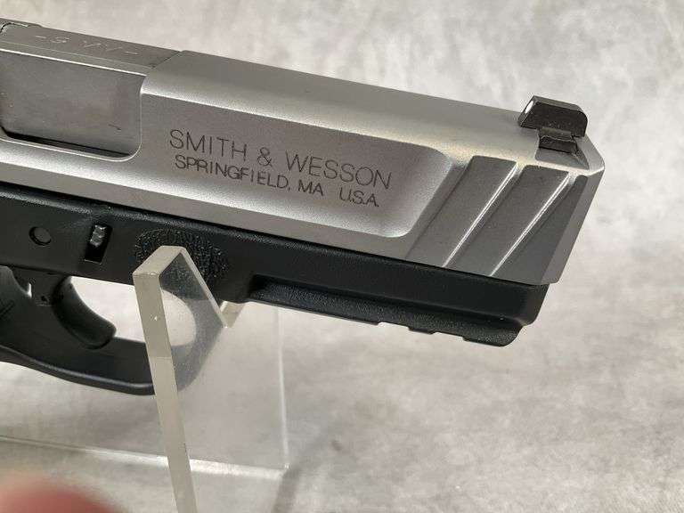 Smith & Wesson SD9 VE 9mm Serial#HEN8088