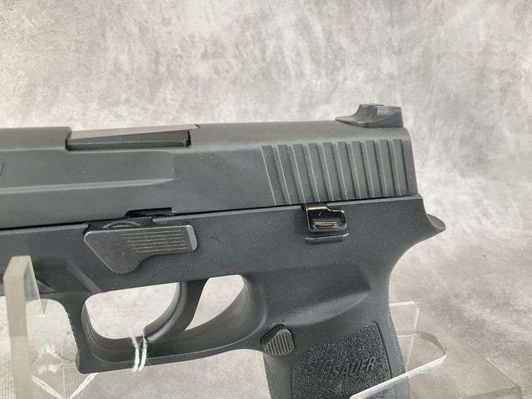 Sig Sauer P250 9mm Serial#EAK110462