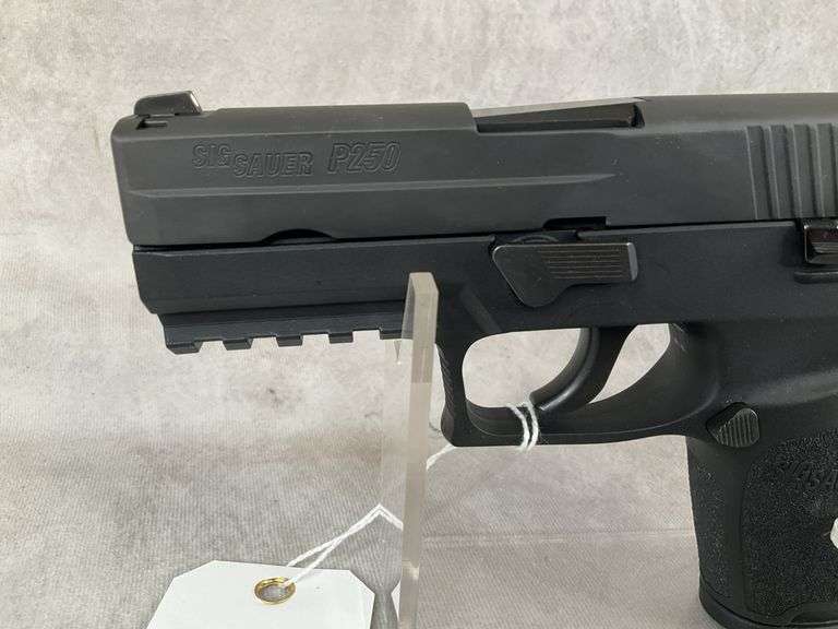 Sig Sauer P250 9mm Serial#EAK110462